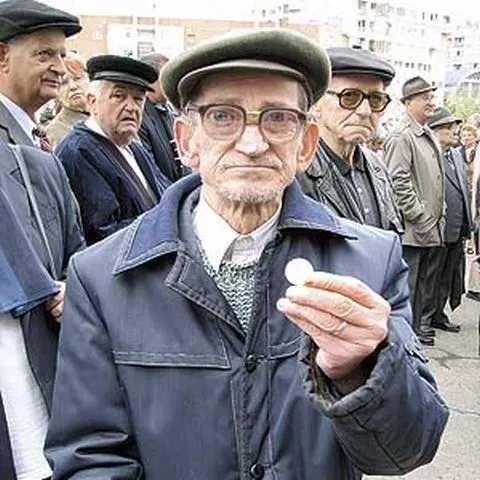 Pensiile speciale în dezbatere la Realitatea te priveşte. Trimite întrebările tale pentru invitaţi!