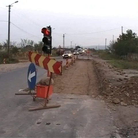 Traficul auto a fost îngreunat pe drumul care face legătura între Cluj şi Bistriţa