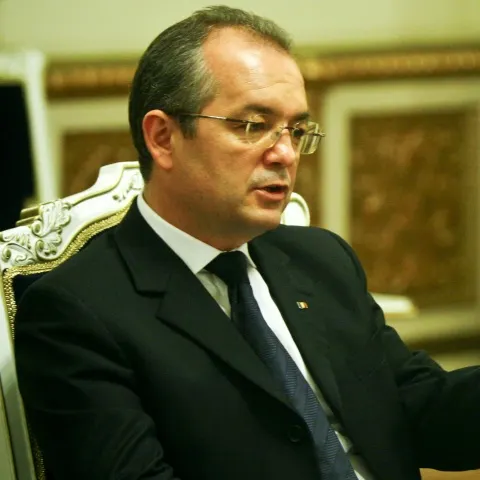 Boc spune că vor fi acceptate doar acele amendamente care corespund Pactului pentru Educaţie