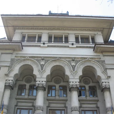 Edilii Capitalei dau 400.000 de euro firmei care va supraveghea consolidarea sediului primăriei
