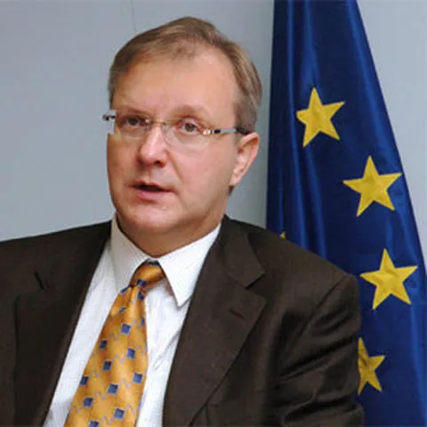 Olli Rehn se arată interesat de conducerea diplomaţiei UE