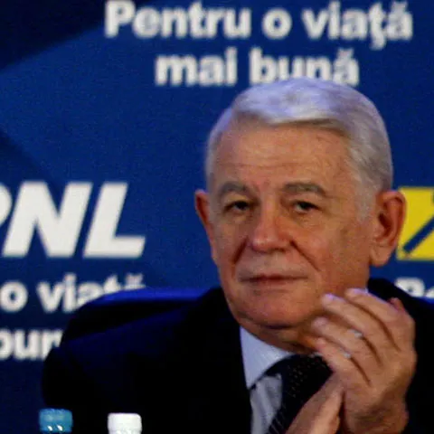 Meleşcanu: Nimeni nu ştie sigur ce s-a aflat în containerele de la Babeni