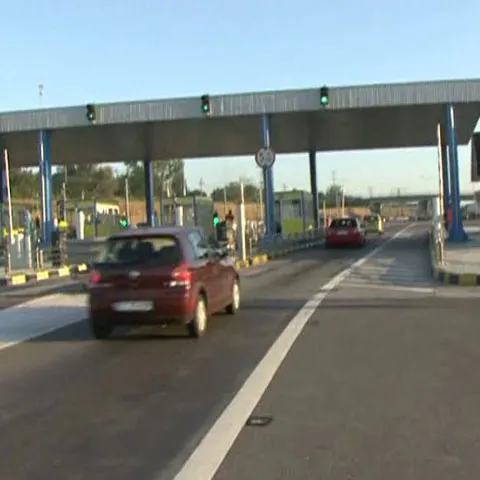 Berceanu: Vom introduce abonamente pentru podul de la Feteşti
