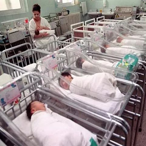 Cea mai mare rată a mortalităţii infantile, din UE, era în România, după aderare