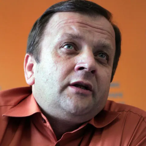 Flutur: Am convenit cu PSD elaborarea normelor metodologice la Legea Educaţiei