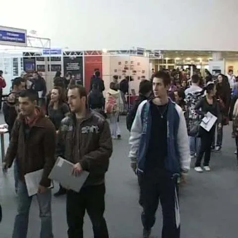 La Bursa locurilor de muncă vor fi disponibile 8.500 de oferte