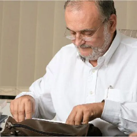 Dinu Patriciu îşi deschide bănci în "lumea liberă". Prima investiţie, Georgia 