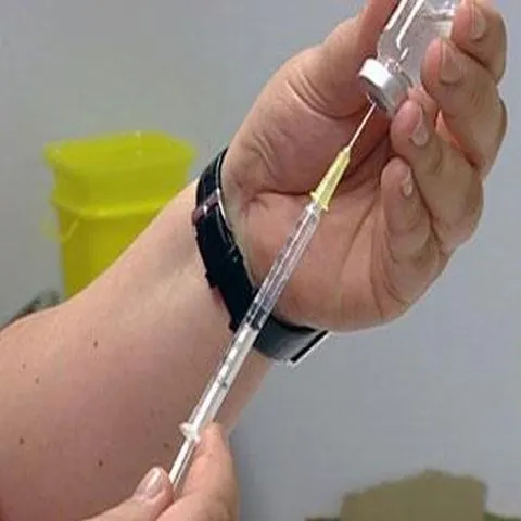 Trei miliarde de doze de vaccin împotriva gripei porcine, pe an