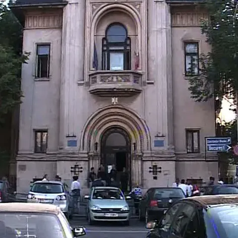 Instanţa a respins eliberarea a trei din inculpaţi în dosarul corupţiei din fotbal