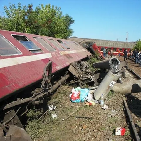 Două persoane au provocat deraierea trenului din Dolj