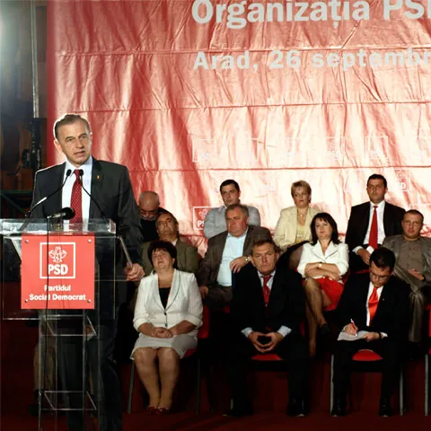 Mircea Geoană refuză să discute cu preşedintele ,"subiectul Dan Nica"