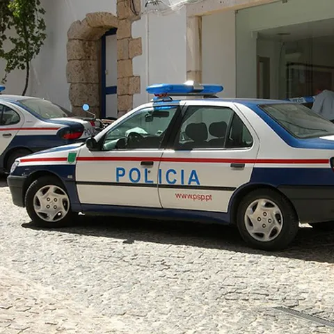 Un escroc belgian, autoproclamat "prinţ de Transilvania", a fost arestat în Portugalia