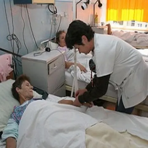Angajaţii de la Centrul de Diagnostic şi Tratament din Cluj-Napoca nu şi-au primit salariile de trei luni
