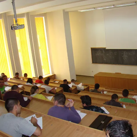 Boc vrea să demareze procesul de ierarhizare a universităţilor din România 