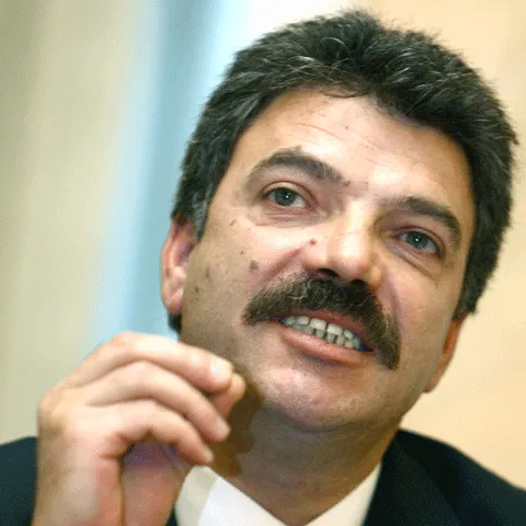 Blaga spune că îl va numi pe chestorul Guran şef la Poliţia Capitalei săptămâna viitoare