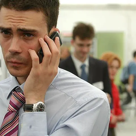 Telecom: Cum am evoluat de la trei secunde gratis la apeluri nelimitate 