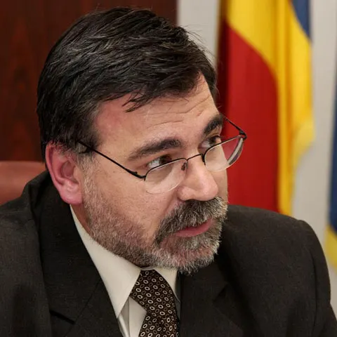 V. Mocanu: Pensiile speciale vor scădea cu 80%