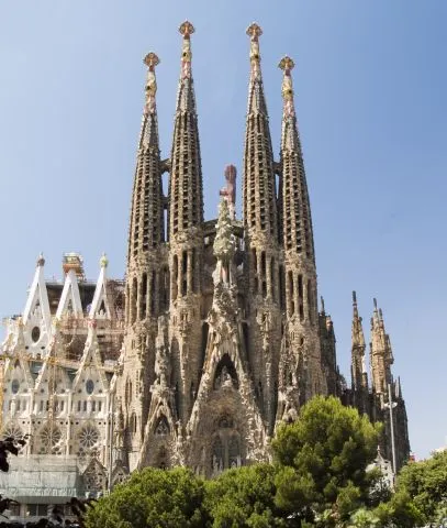 Concurs: WIZZitează Europa: Barcelona, oraşul spectacol
