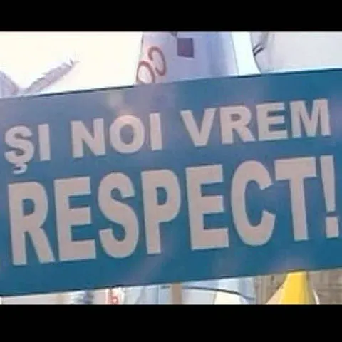 Sindicaliştii le-au cerut guvernanţilor respect pentru funcţionarii publici