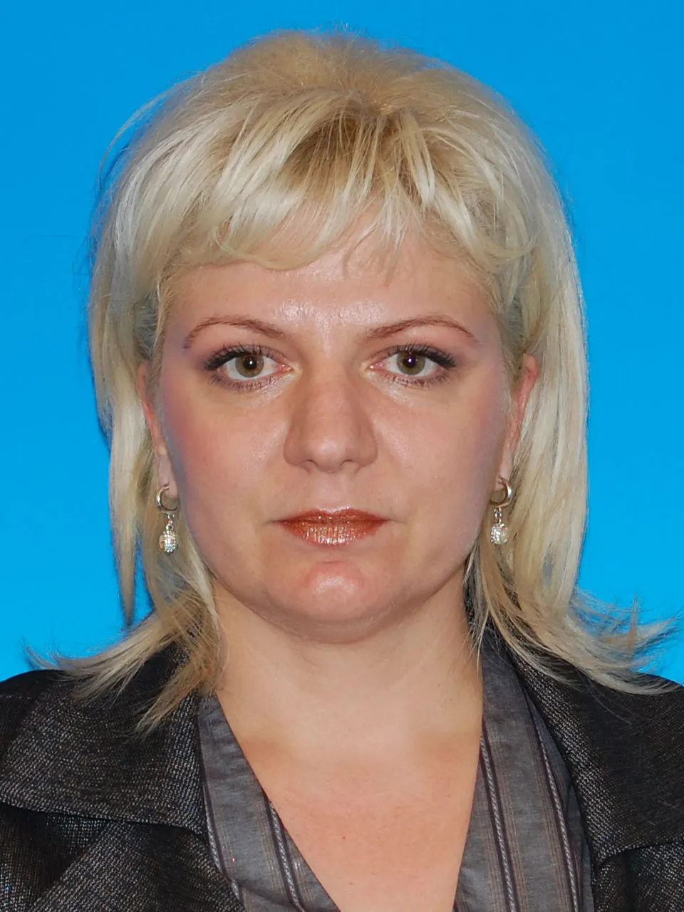 Şoferul deputatei PD-L Axenie, arestat în Belgia pentru furt 
