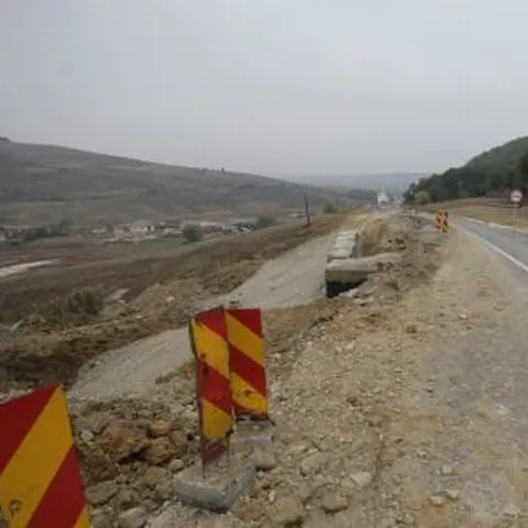 Groapa de pe centura Gherlei, lăsată de izbelişte