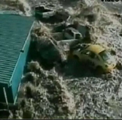 FBI a dat publicităţii imagini cu tsunamiul din Samoa americană 