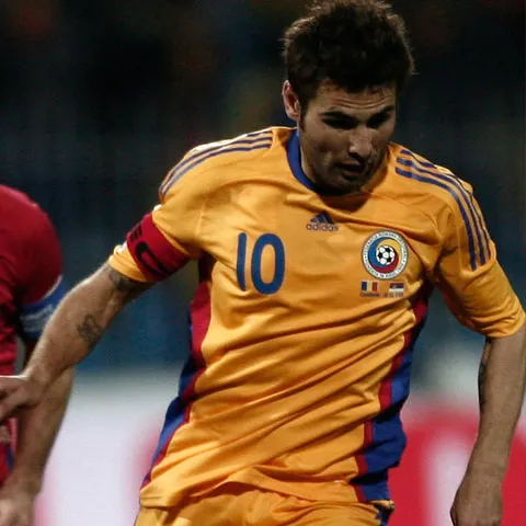 Adrian Mutu: Eu mi-am rupt genunchii pentru echipa reprezentativă şi mulţi uită asta!
