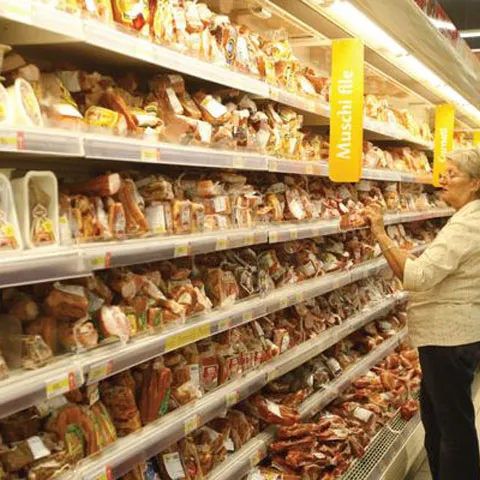 Producătorii de alimente spun că nu vor mai umbla la preţuri în 2009