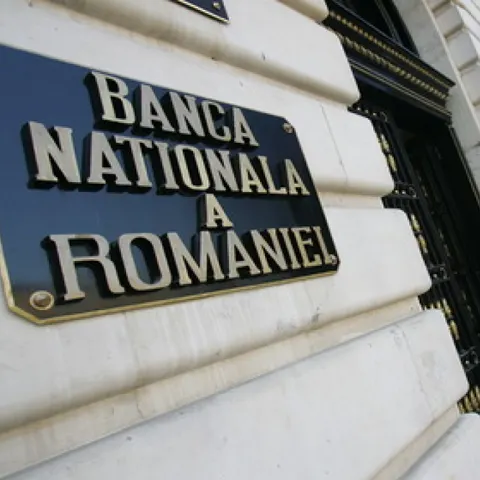 Investiţiile străine directe în România au scăzut cu 53% în primele 8 luni