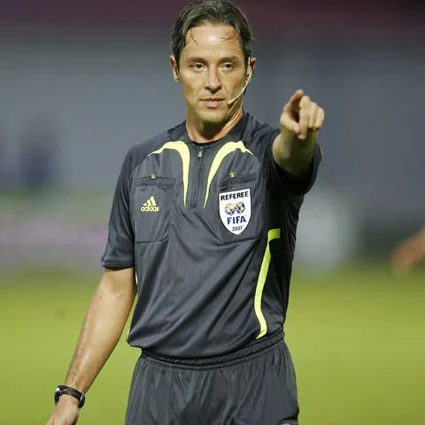 Liga I: Partida dintre Unirea Urziceni şi FC Vaslui va fi arbitrată de italianul Matteo Trefoloni