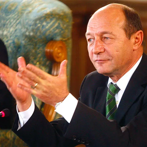 Referendumul pentru Parlamentul unicameral va avea loc indiferent de ce spune Parlamentul, avertizează Traian Băsescu