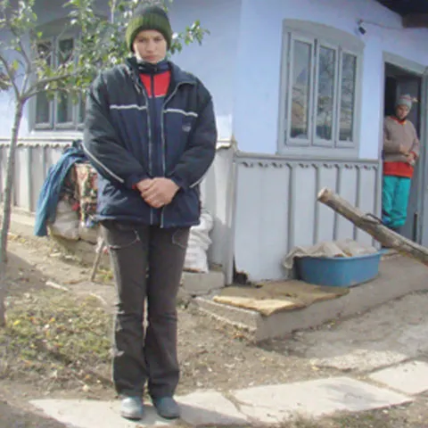 Mama fetiţei dispărute din judeţul Botoşani s-a sinucis