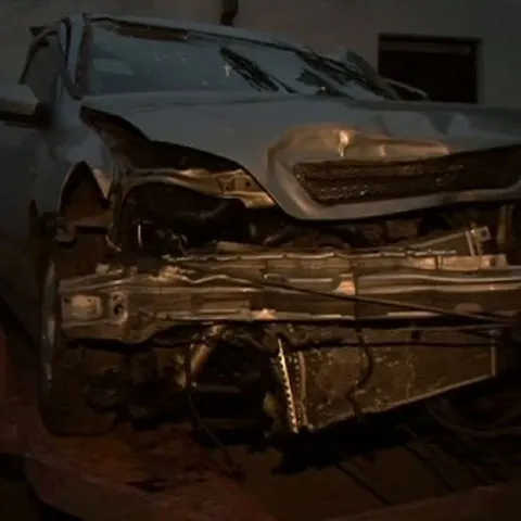 Cinci tineri din Brăila au murit după ce au intrat cu maşina într-un copac