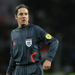 Steaua - Rapid şi Craiova - Vaslui vor fi conduse de arbitri străini