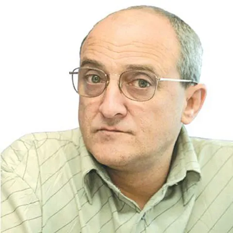 Vladimir Pasti: Strategia greşită a preşedintelui Băsescu