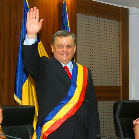 PSD Bucureşti i-ar putea exclude din partid pe Neculai Onţanu şi Anca Alexandrescu