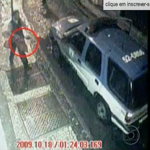 Un echipaj de poliţie din Rio a furat prada unor tâlhari