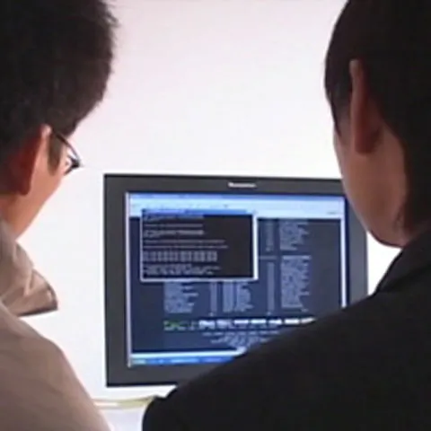 China se pregăteşte să atace informatic Statele Unite
