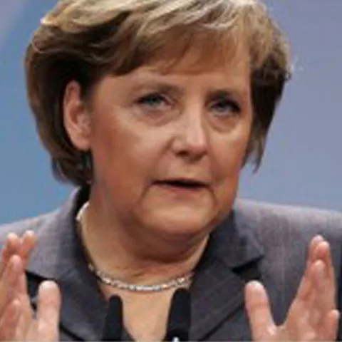 Noul Guvern Merkel cere SUA să-şi ia bombele atomice de pe teritoriul Germaniei