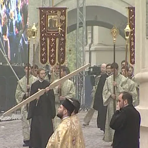 Luni creştinii l-au sărbătorit pe Sfântul Mare Mucenic Dimitrie
