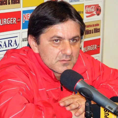 Cupa României - Lăcătuş: "Ne apropiem cu paşi mici către obiectivul nostru, finala"
