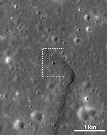 Prima cavernă descoperită pe Lună. VEZI FOTO