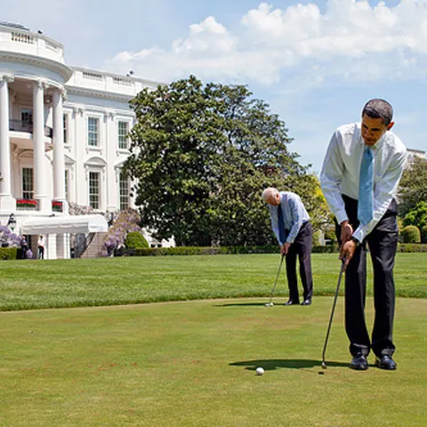 O partidă de golf cu Barack Obama costă 500.000 de dolari