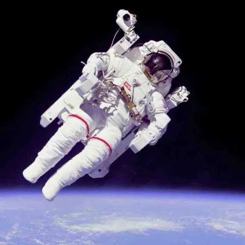 NASA a început să experimenteze din nou pe maimuţe