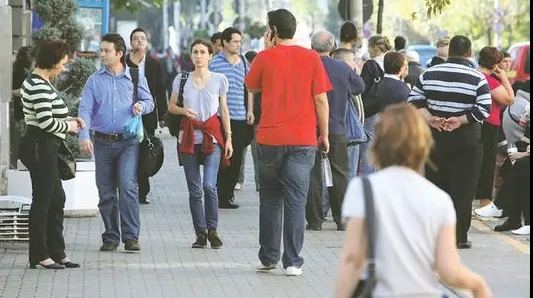 O mie de analişti străini: Situaţia economică a României se va înrăutăţi în următoarele şase luni