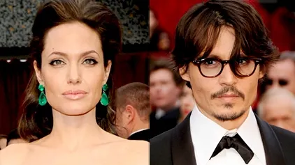 Scenă de sex fierbinte cu Johnny Depp şi Angelina Jolie 