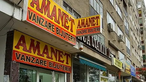 Doi indivizi înarmaţi au încercat să jefuiască o casă de amanet din Gheorgheni