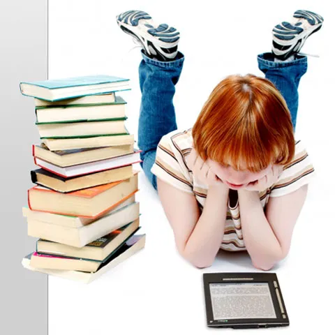 Elevii de gimnaziu citesc o oră pe săptămână şi stau 20 de ore la computer sau TV