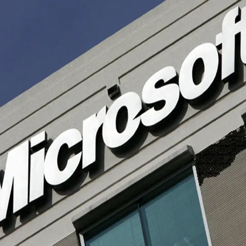 Microsoft va disponibiliza încă 800 de angajaţi pe plan mondial