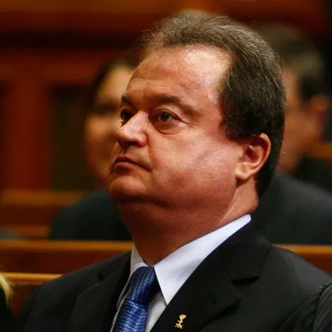 Ministrul Vasile Blaga spune că distrugerea muniţiei din Taiwan la Băbeni s-a făcut "perfect legal"